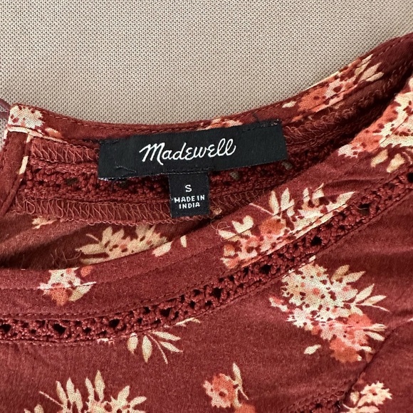 Small Madewell Burgundy Patterned Blouse - Picture 4 of 4